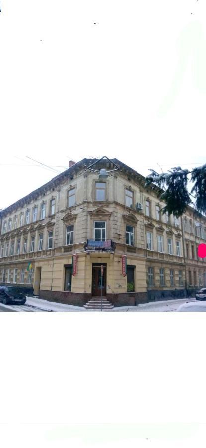 Apartments Nekrasova-Rufa 23 Lviv Exterior foto